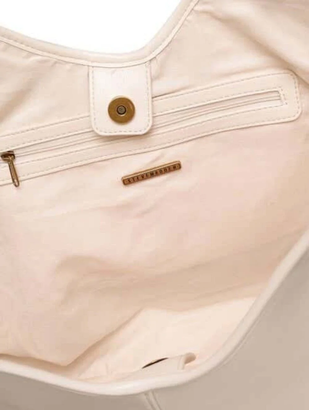 Steve Madden Cream Tote with Decorative Paisley Scarf